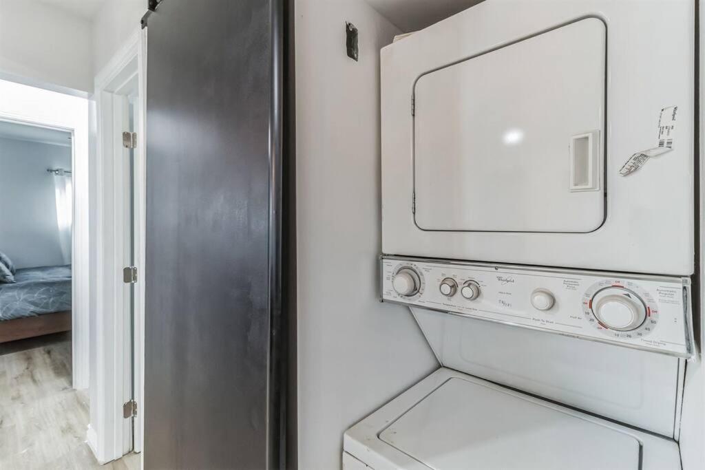 פאלמדייל Modern City Ranch 3 Bdrm Family Home Access By Dirt Road מראה חיצוני תמונה